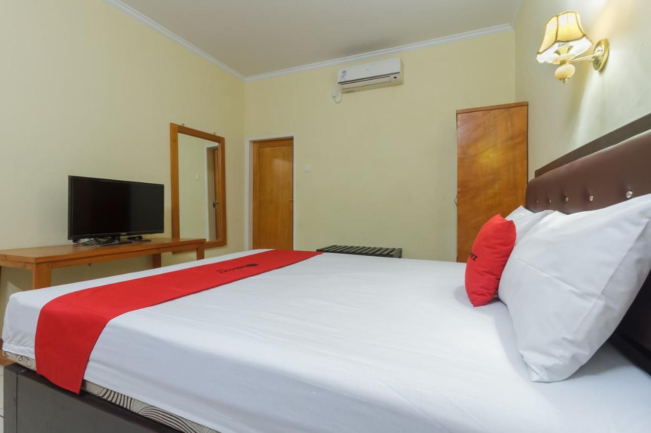 Hotel Reddoorz At Jalan Babepalar Rike Manado Exteriér fotografie
